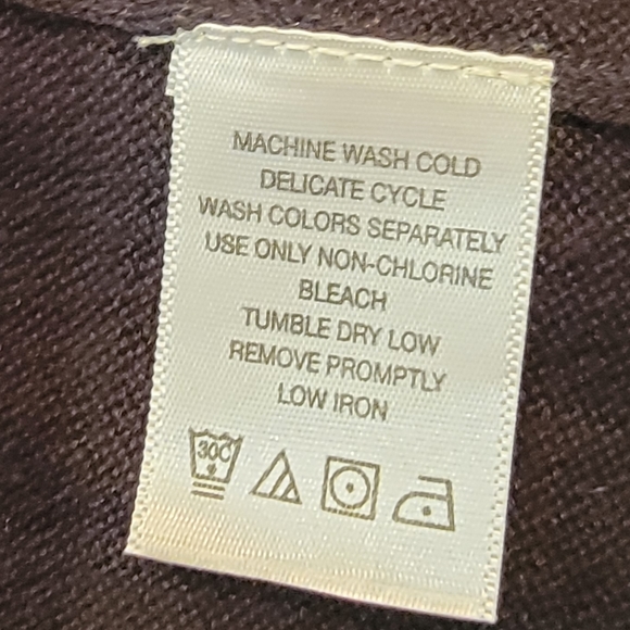 Chadwick classic Cardigan black beaded sweater size Medium,  long sleeve - Picture 7 of 10